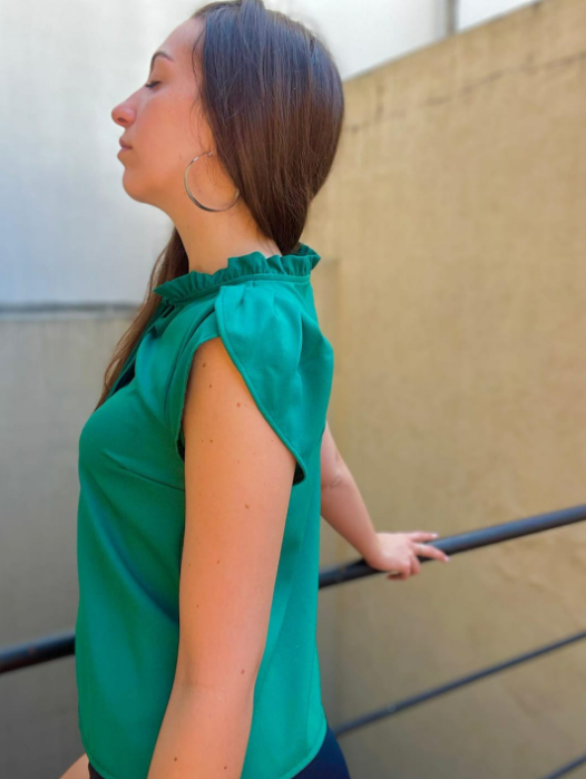 Blusa de crep con lazo